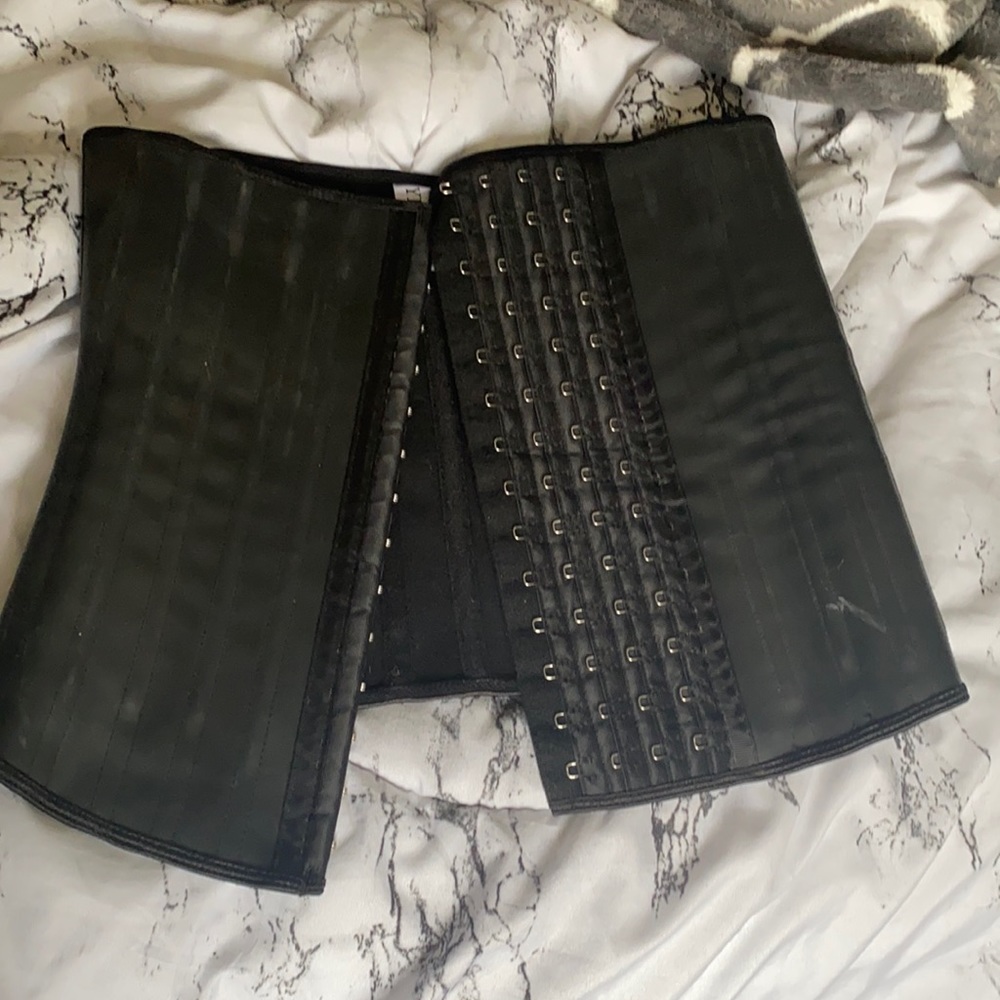 Waist trainer Sz Small